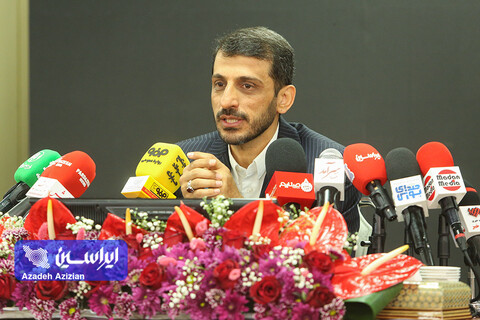 نشست خبری مدیرعامل فولاد مبارکه با خبرنگاران