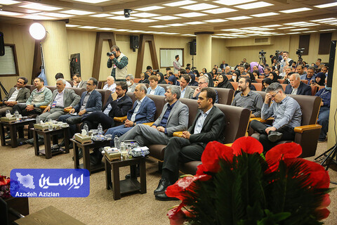 نشست خبری مدیرعامل فولاد مبارکه با خبرنگاران