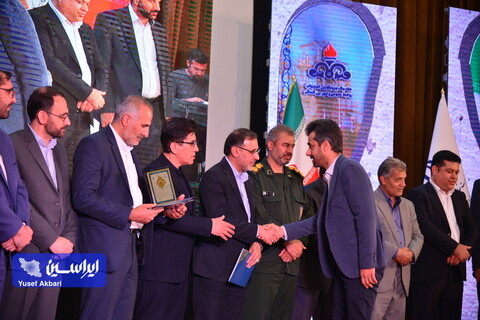 سی‌وچهارمین جشنواره امتنان از نخبگان جامعه کار و تولید استان اصفهان