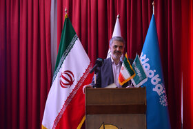 آیین بزرگداشت روز کار و کارگر و تجلیل از کارگران نمونه گروه سرمایهگذاری توکافولاد