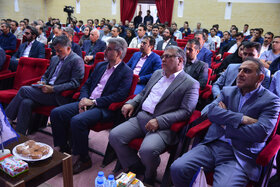 آیین بزرگداشت روز کار و کارگر و تجلیل از کارگران نمونه گروه سرمایهگذاری توکافولاد