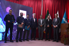 آیین بزرگداشت روز کار و کارگر و تجلیل از کارگران نمونه گروه سرمایهگذاری توکافولاد