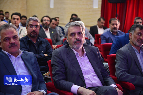آیین بزرگداشت روز کار و کارگر و تجلیل از کارگران نمونه گروه سرمایه‌گذاری توکافولاد