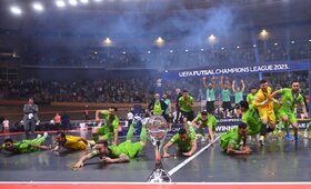 جشن قهرمانی لژیونرهای ایرانی در لیگ قهرمانان فوتسال اروپا