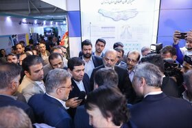 بازدید معاون اول رئیس جمهور و وزیر کشور از پنجمین نمایشگاه توانمندی‌های صادراتی ایران