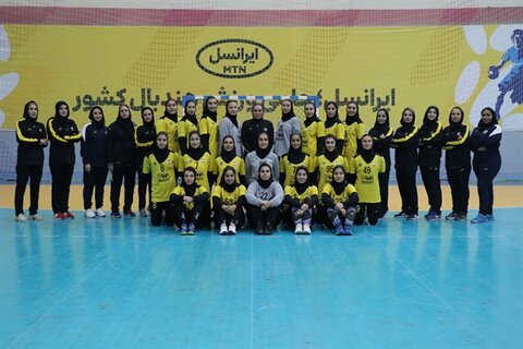 پایان کار بانوان هندبالیست سپاهان با کسب مقام سوم لیگ تیم هندبال زنان سپاهان