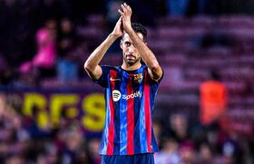خداحافظی رسمی کاپیتان بارسلونا بعد از ۱۵ سال