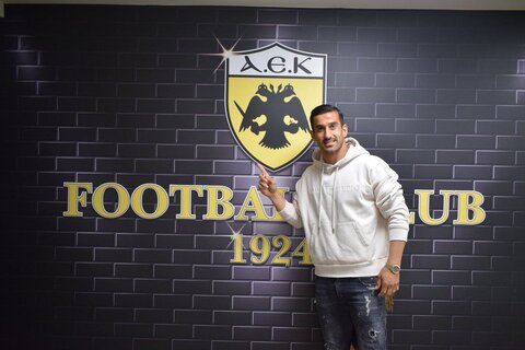 حاجصفی با آتنیها تمدید کرد/ دختر احسان قرارداد امضا کرد! احسان حاج صفی