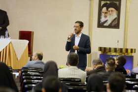 پنل تخصصی پایداری و تولید فولاد سبز