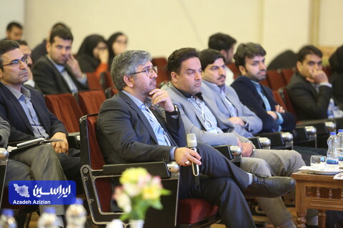 پنل تخصصی چشم‌انداز انقلاب صنعتی چهارم در صنعت فولاد