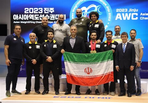 تیم ملی وزنه‌برداری ایران