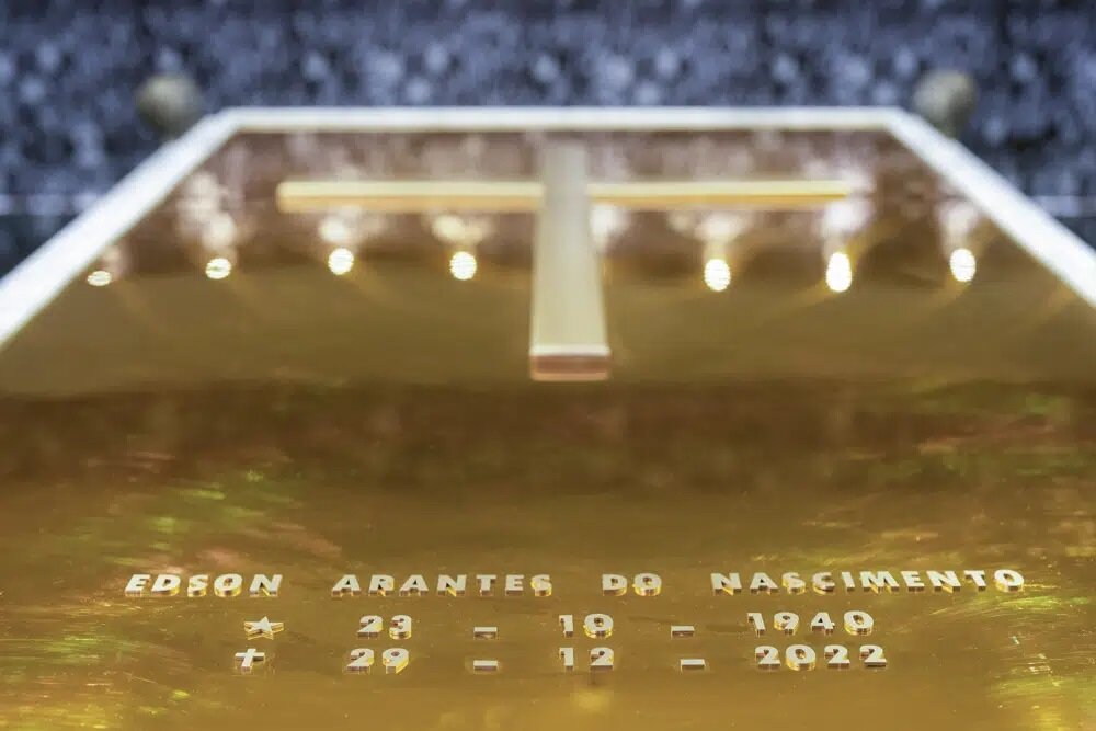 تصاویر آرامگاه پله که برای بازدید عمومی افتتاح شد