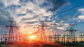 مشارکت ۳۱ شرکت در ساخت نیروگاه های جدید برق با راهبری ایمیدرو