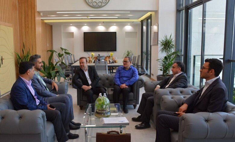 حمایت فولاد هرمزگان از شرکت‌های دانش‌بنیان 