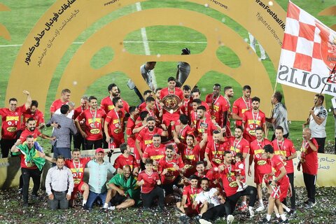 جشن قهرمانی پرسپولیس در جام حذفی ۱۴۰۲-۱۴۰۱