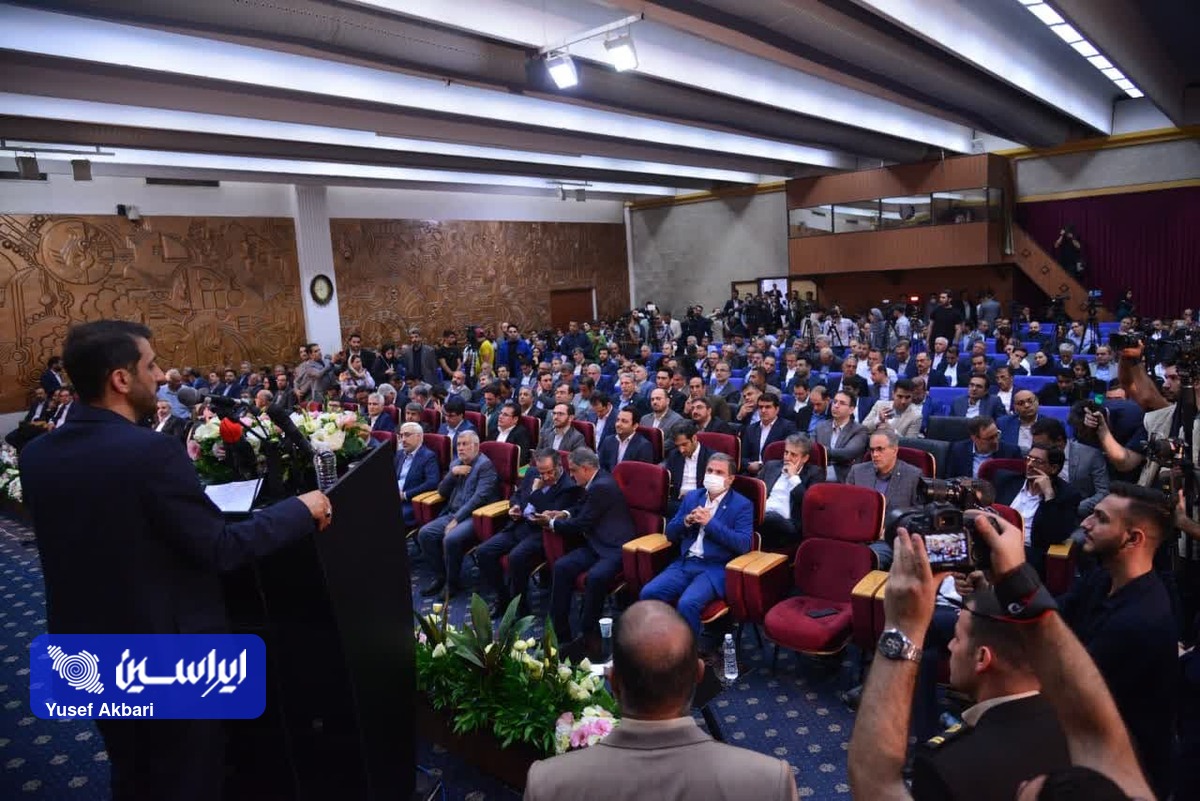 مسیر توسعه اقتصادی کشور از تحول بنیادین در ساختارهای اقتصادی میگذرد