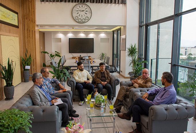 نشست هیئت مدیره نظام صنفی رایانه‌ای استان اصفهان با مدیرعامل شرکت ایریسا