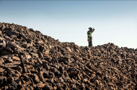 لیتیوم، کبالت و حالا گرافیت مورد توجه خودروسازان گرافیت