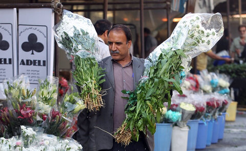 آمادهباش گلفروشان برای اعیاد قربان و غدیر گل فروشی