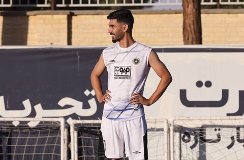 رضا شکاری: از بین چند پیشنهاد سپاهان را انتخاب کردم رضا شکاری