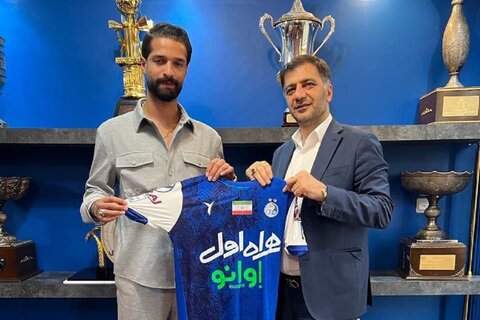 بازگشت رسمی آرمین سهرابیان به استقلال آرمین سهرابیان در استقلال