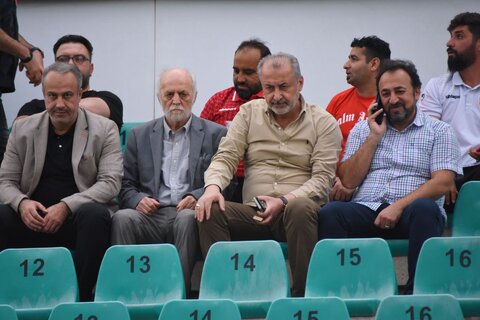 فرار عجیب مدیرعامل پرسپولیس از دست خبرنگاران!