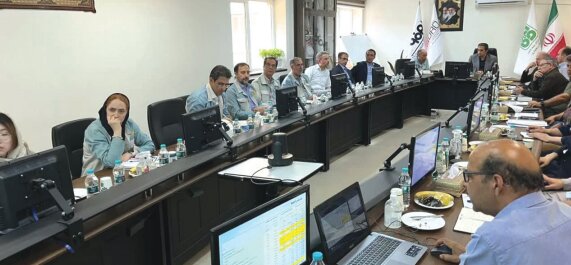 تأکید مدیرعامل شرکت ملی فولاد ایران بر اتمام بهموقع پروژه فولادسازی و ریختهگری فولاد سفیددشت