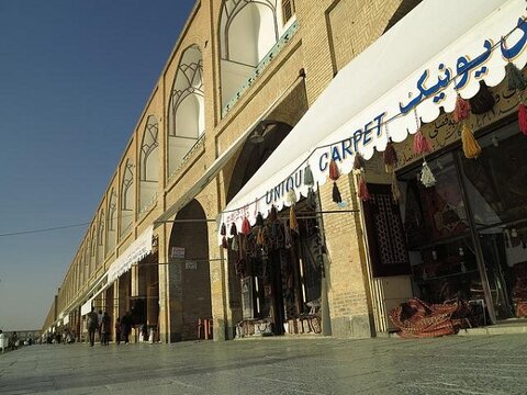 رونق خرید و فروش املاک تجاری با وجود رکود بازار مسکن میدان نقش جهان