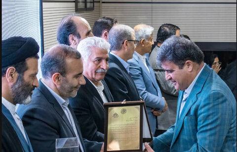 انتخاب شرکت فولاد گستران کرمانشاه برای پنجمین سال متوالی به‌عنوان صنعت برتر و نمونه استان کرمانشاه
