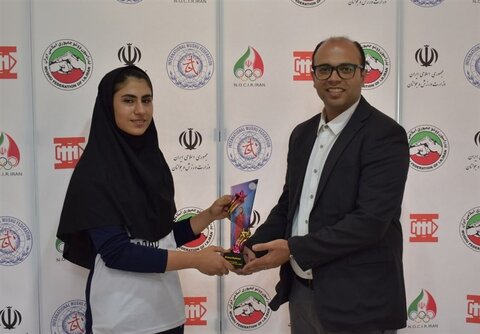 دختر ایرانی بهترین ووشوکار نوظهور سال ۲۰۲۲ شد دیانا رحیمی