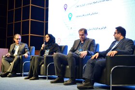 پنلهای تخصصی و نشستهای رودروی همایش سرمایهگذاری فولاد ونچرز