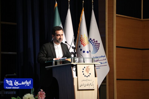 تأمین نیاز انرژی بشر در آینده به دست صنایع معدنی رقم خواهد خورد / ظرفیت ۱۶۱ شرکت دانش بنیان در خراسان رضوی