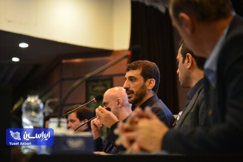 اختلاف قابل توجه سودآوری سهام فولاد مبارکه در مقایسه با دیگر بازارها / رشد ۱۷ هزار درصدی طی ۱۱ سال مجمع عمومی عادی سالیانه و مجمع عمومی فوق العاده فولاد مبارکه