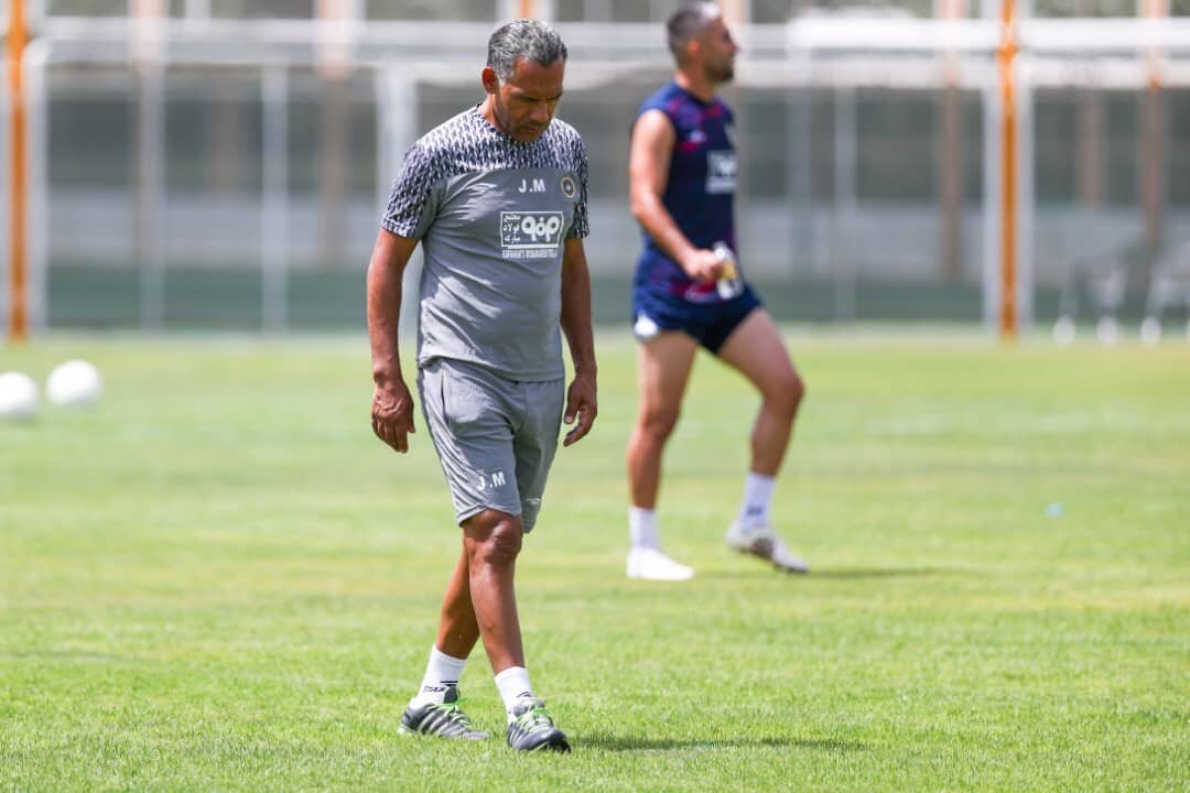 مورایس: میخواهیم لیگ عادلانه و منصفانه باشد/ سپاهان میتواند با ایرانیها قهرمان آسیا شود