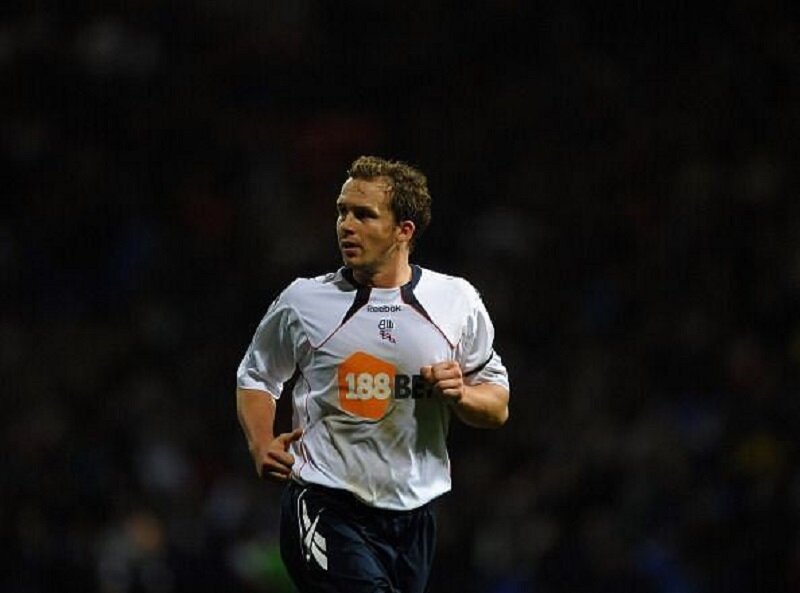 ۳ بازیکن با رکوردی عجیب و خاص/ گلزنی، گلسازی و گلبهخودی در یک بازی!