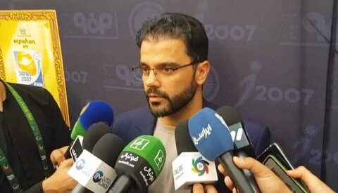 نقل‌وانتقالات برای سپاهان تمام نشده است/ از اصحاب رسانه انتظار حمایت داریم