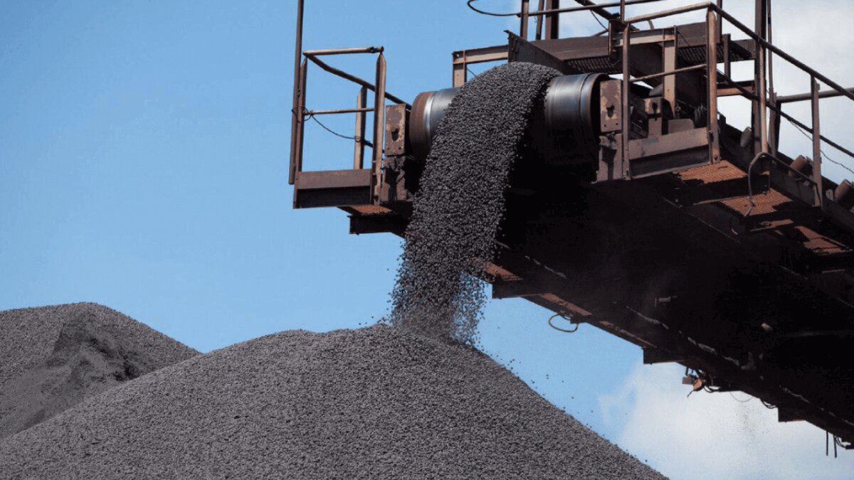 ریزش قیمت کنسانتره سنگ آهن در راند آخر معاملات بورس کالا طی خردادماه