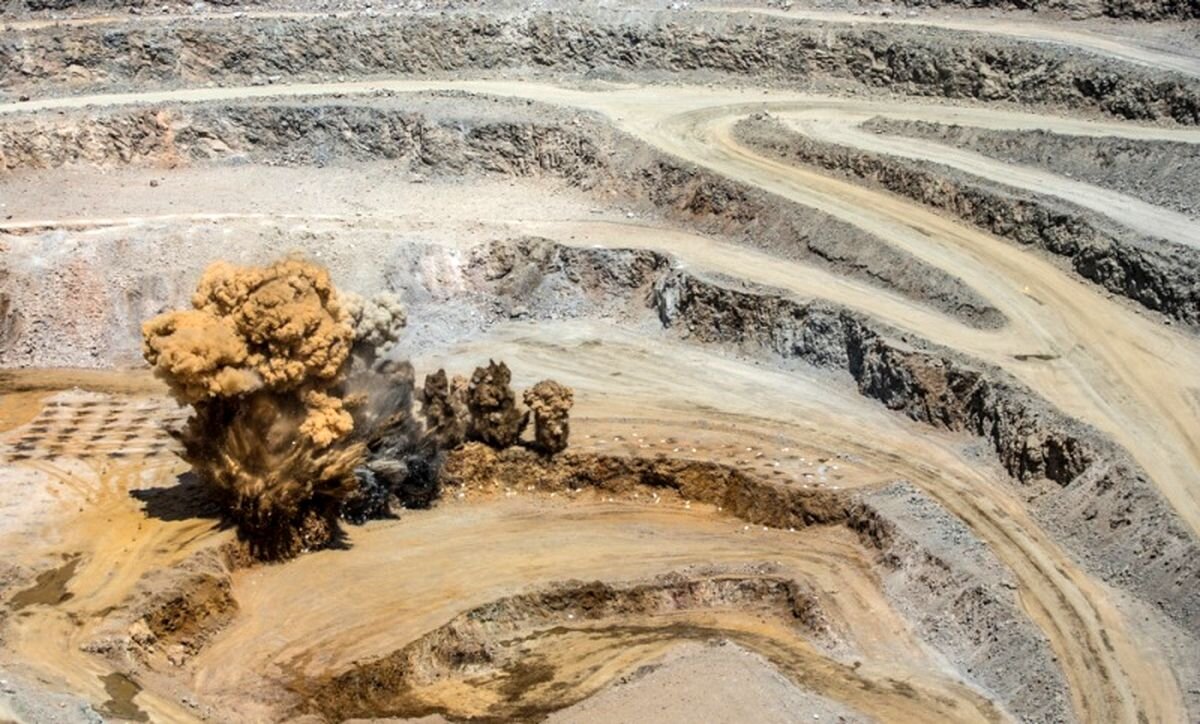 ذخایر معدن انگوران رو به اتمام است/ ضرورت برنامه ریزی‌های برای اکتشاف معدن سرب و روی