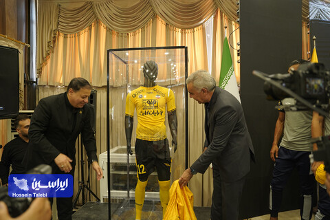 آیین رونمایی از لباس تیم فوتبال فولاد مبارکه سپاهان