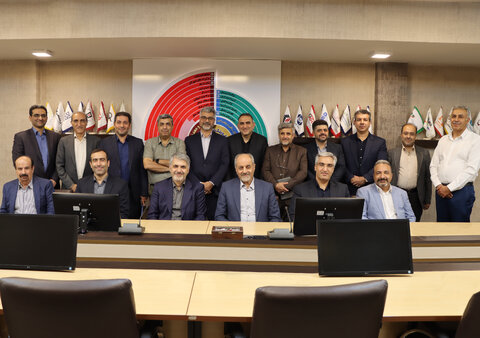 بازدید رئیس انجمن تولیدکنندگان فولاد ایران از گروه سرمایهگذاری توکافولاد بازدید سبحانی از توکافولاد