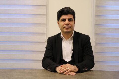 بازار سرمایه در شرایط بیثباتی به سر میبرد حسن حسین نیا