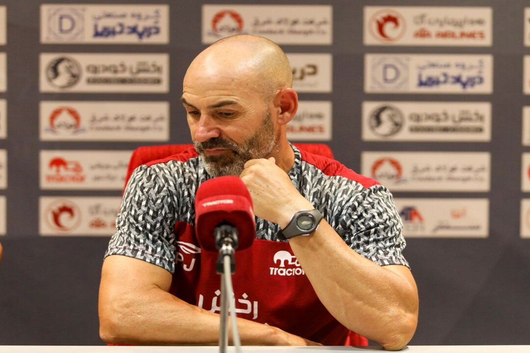 سرمربی تراکتور: سپاهان یکی از قدرتمندترین تیم‌های لیگ است