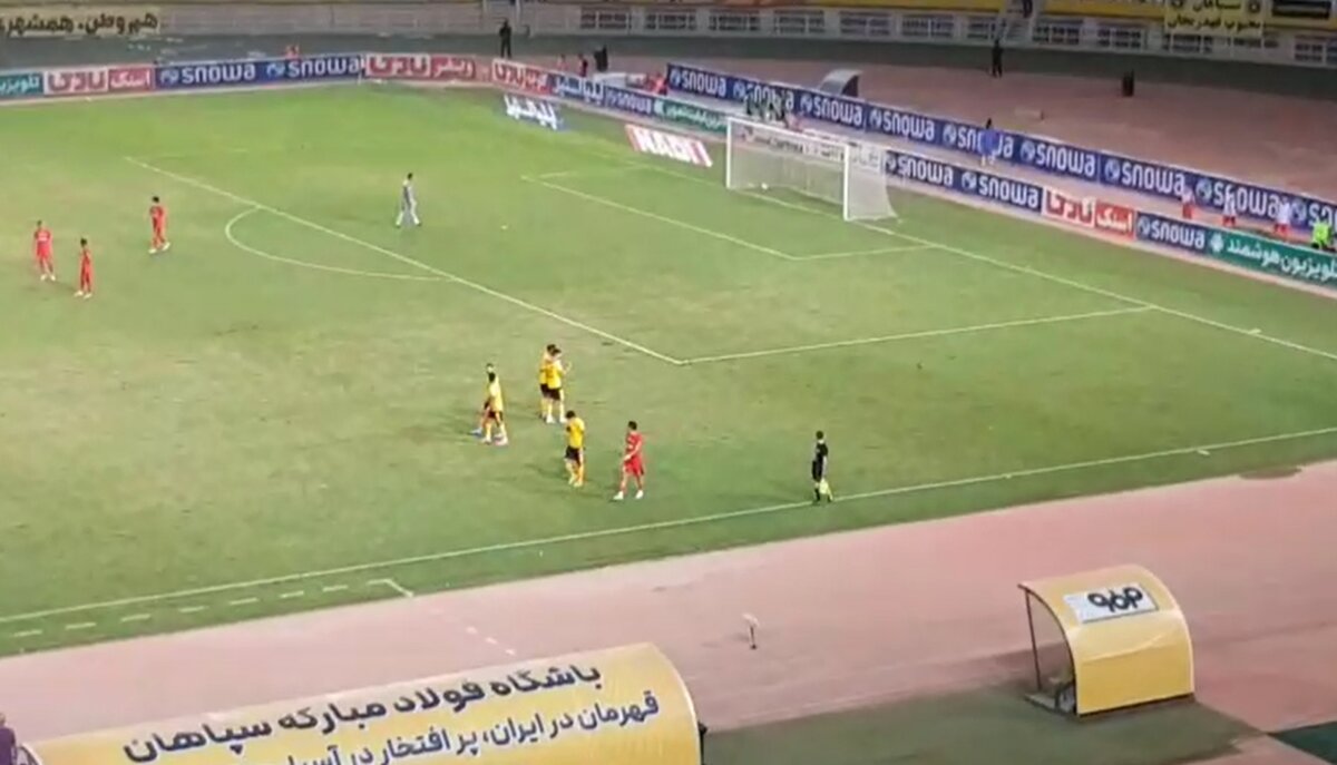 انفجار ورزشگاه نقش جهان؛ شروع مقتدرانه طلایی‌پوشان سپاهان