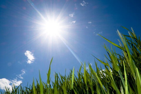 جوی پایدار بر آسمان اصفهان حاکم است آسمان صاف و آفتابی