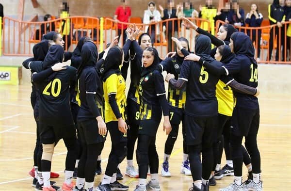 سومی دختران سپاهان در لیگ والیبال