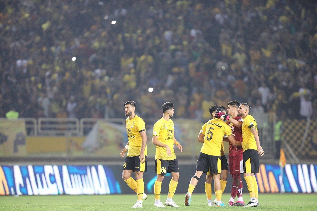 استقلال در نقشجهان تسلیم سپاهان شد/ این برد تقدیم به پیام