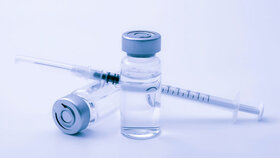 تزریق «رایگان» واکسن آنفلوآنزا به سالمندان و معلولان مراکز نگهداری