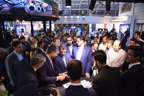 بازدید مدیرعامل فولادمبارکه از پانزدهمین نمایشگاه متالکس