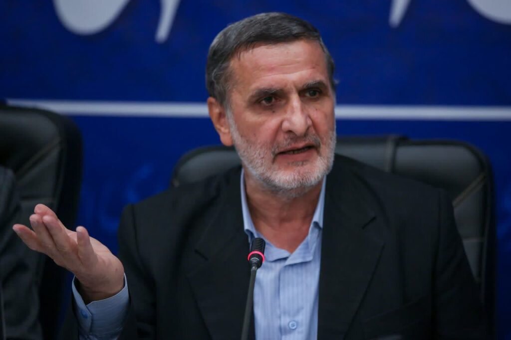 رسانه‌ها فریاد احیای زاینده‌رود را به گوش مسئولان ملی برسانند