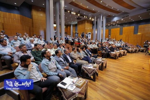جلسه گردهمایی مدیران فولاد مبارکه با حضور وزیر صمت و استاندار اصفهان